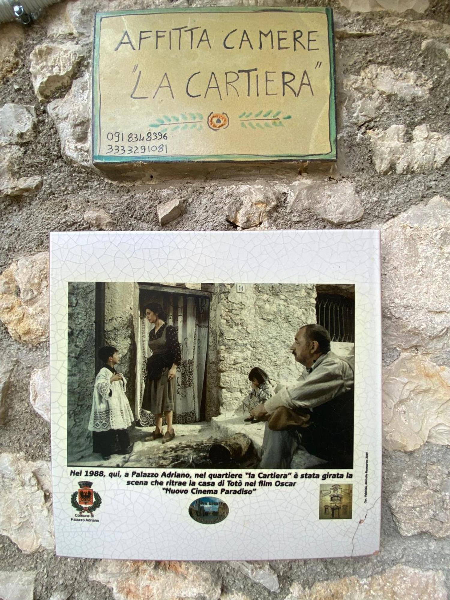 Affittacamere La Cartiera Palazzo Adriano エクステリア 写真